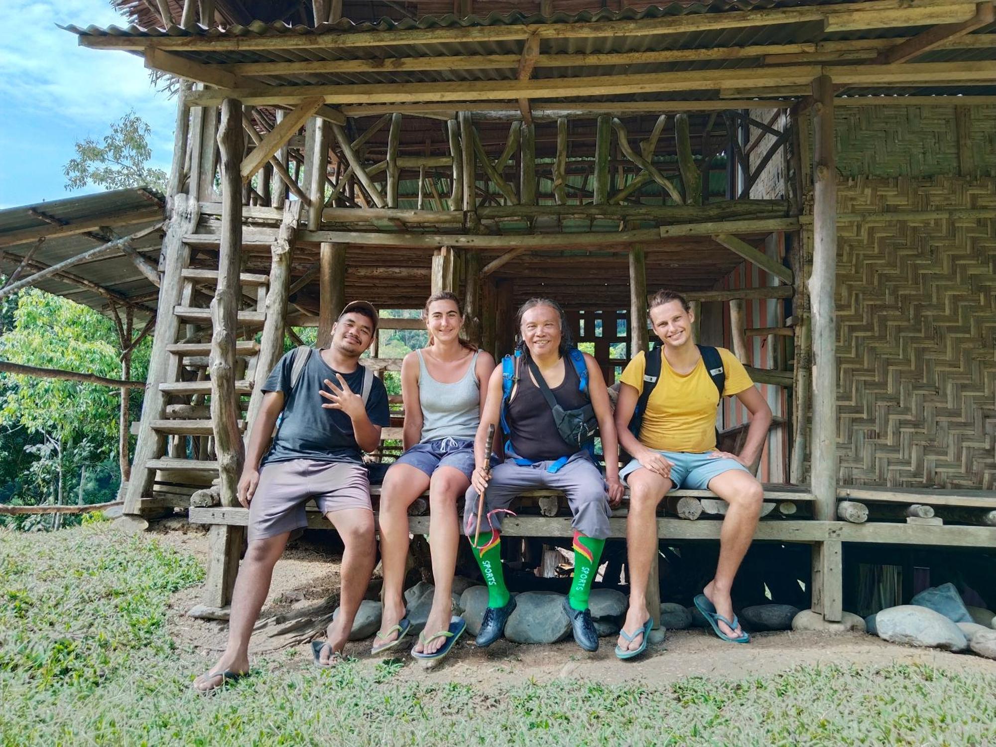 Jhony'S Backpacker-Guest House Only Stay Here Book Treking With Us 武吉拉旺 外观 照片