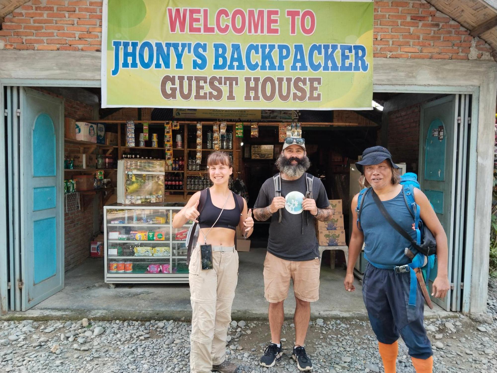Jhony'S Backpacker-Guest House Only Stay Here Book Treking With Us 武吉拉旺 外观 照片